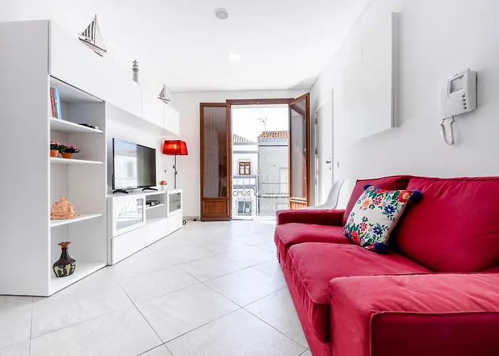 1º De Maio * טאווירה